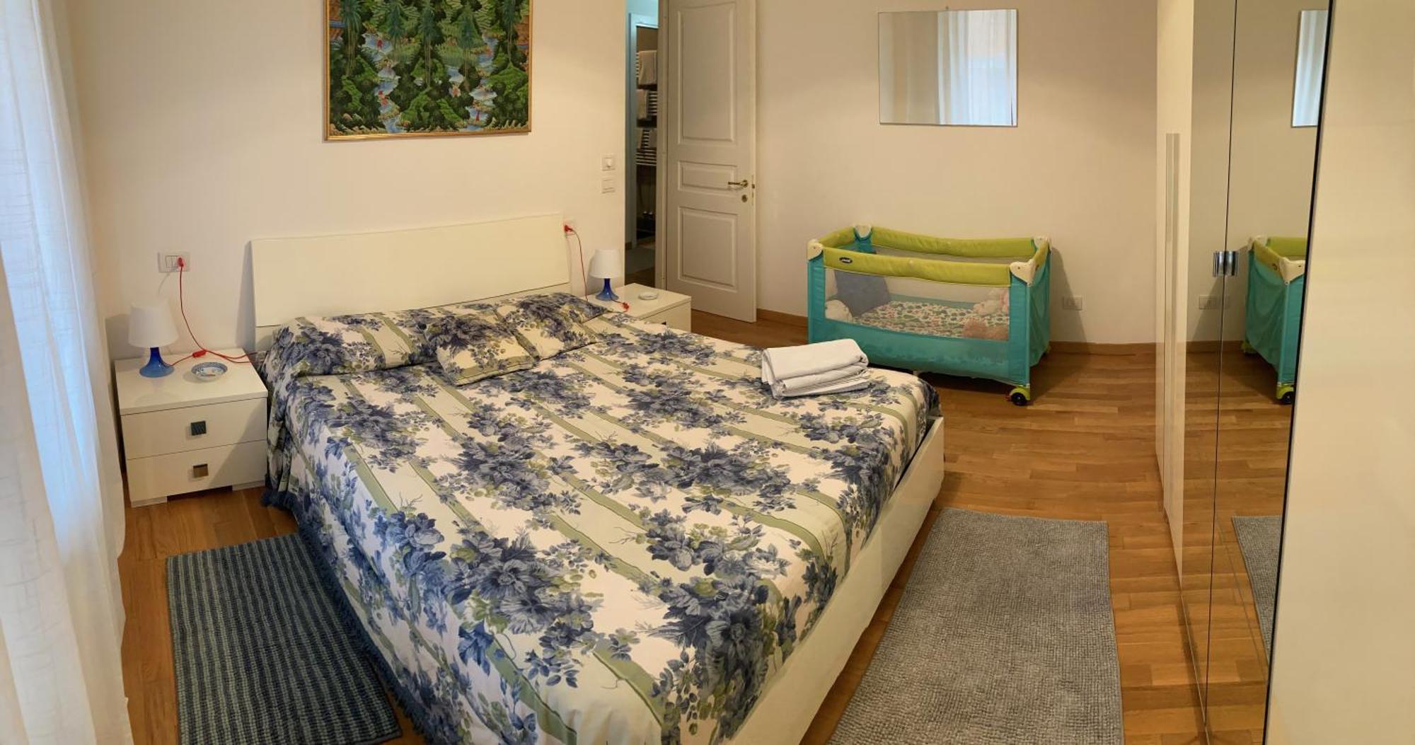 Leilighet Beautiful New Apartment, Near Torre Di